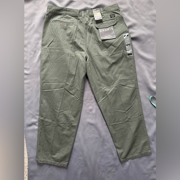 Haggar Men's Comfort Fit Khakis - Gray - Picture 8 of 10